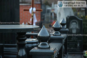 Гранитный комплекс из гранита мужчине. 12