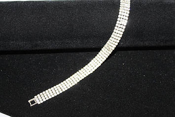 Чудовий срібний браслет з камінням гірський кришталь