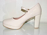 Туфлі на маленькій платформі кольору беж стійкий каблук ремінець розмір 36, фото 3