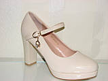 Туфлі на маленькій платформі кольору беж стійкий каблук ремінець розмір 36, фото 9