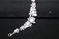 Оригинальный серебристый браслет с камнями и жемчужинами