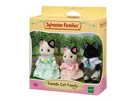 Sylvanian Families Сім'я Котів у смокінгу (3 фігурки) 5306