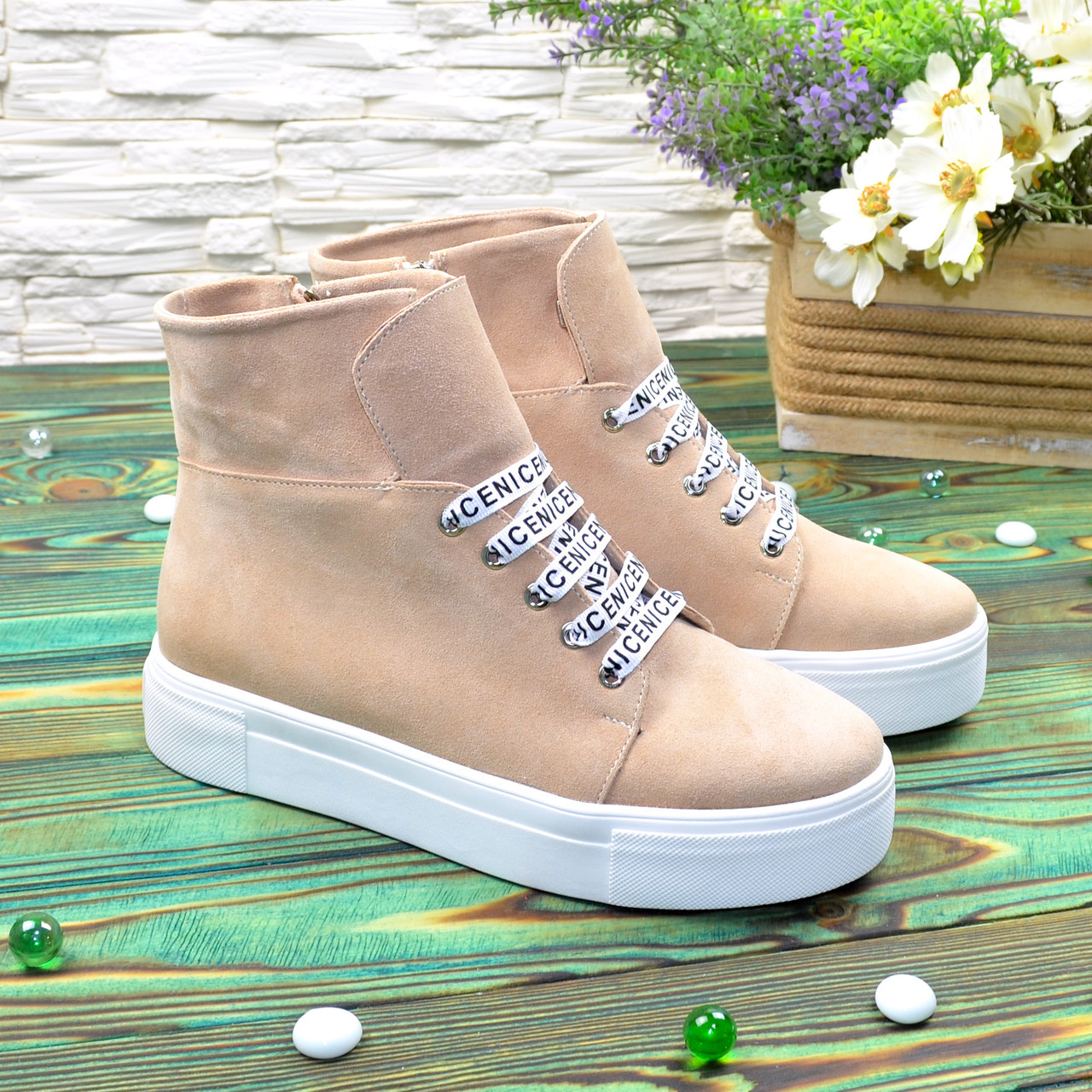 Черевики спортивного стилю на товстій підошві. Натуральна замша кольору пудра, фото 1