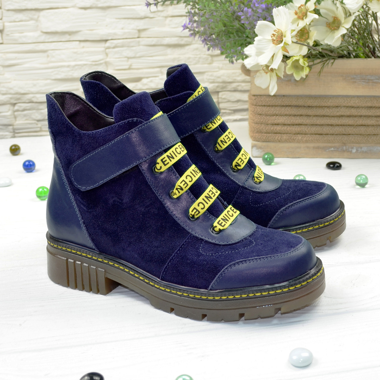 Черевики жіночі на товстій підошві, колір синій, фото 1