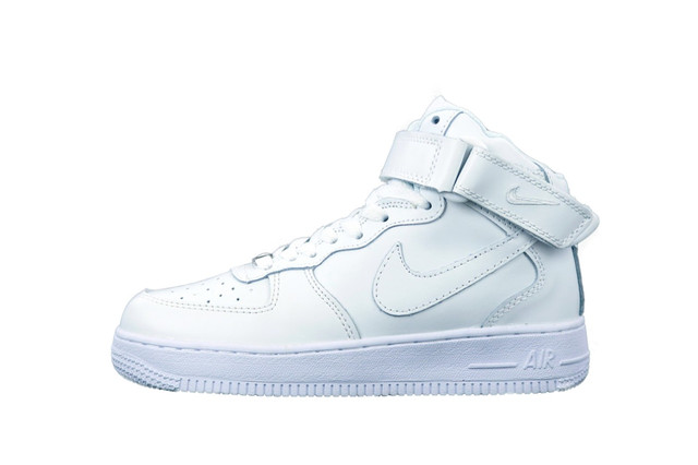 Жіночі високі кросівки Nike Air Force 1 White Найк Аір Форс білі