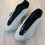 Жіночі та чоловічі кросівки Adidas Yeezy 700 V3 білий з сірим. Живе фото. (топ ААА+), фото 5