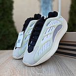 Жіночі та чоловічі кросівки Adidas Yeezy 700 V3 білий з сірим. Живе фото. (топ ААА+), фото 2