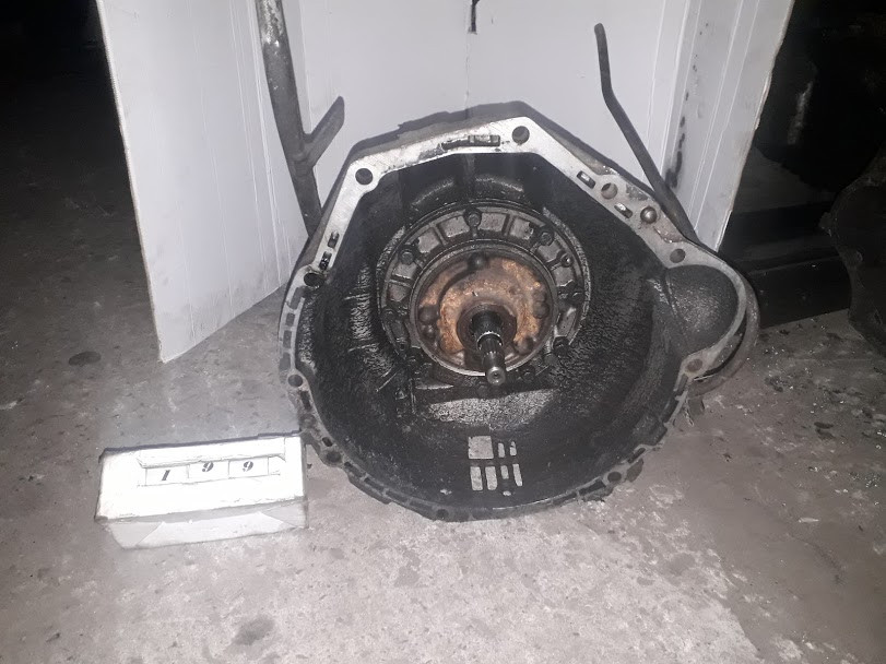 No199 Б/у КПП Коробка перемикання передач 1232705401722403 2.0D для Mercedes-Benz W123 1975-1986