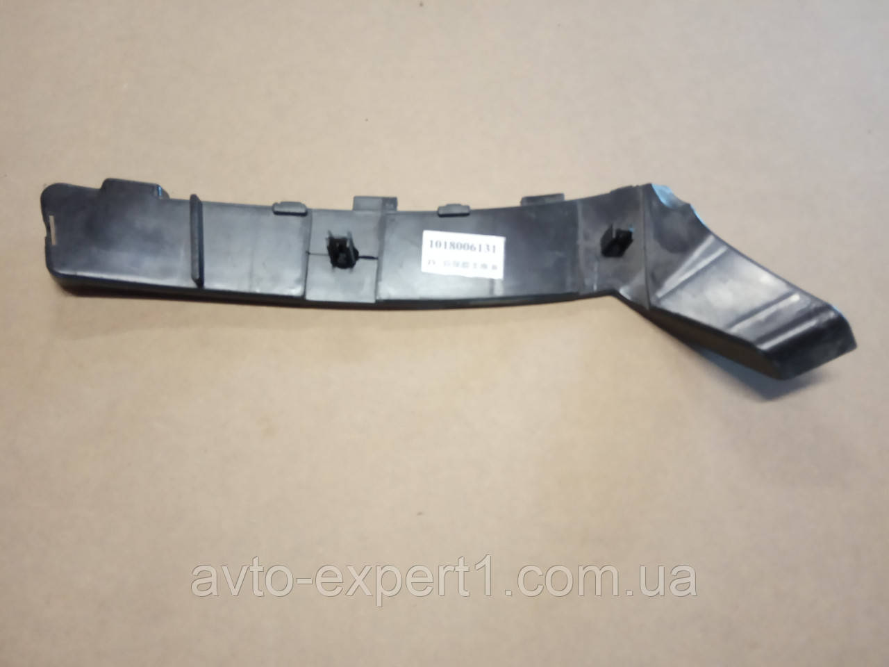 Кріплення заднього бампера R Geely MK2, фото 1