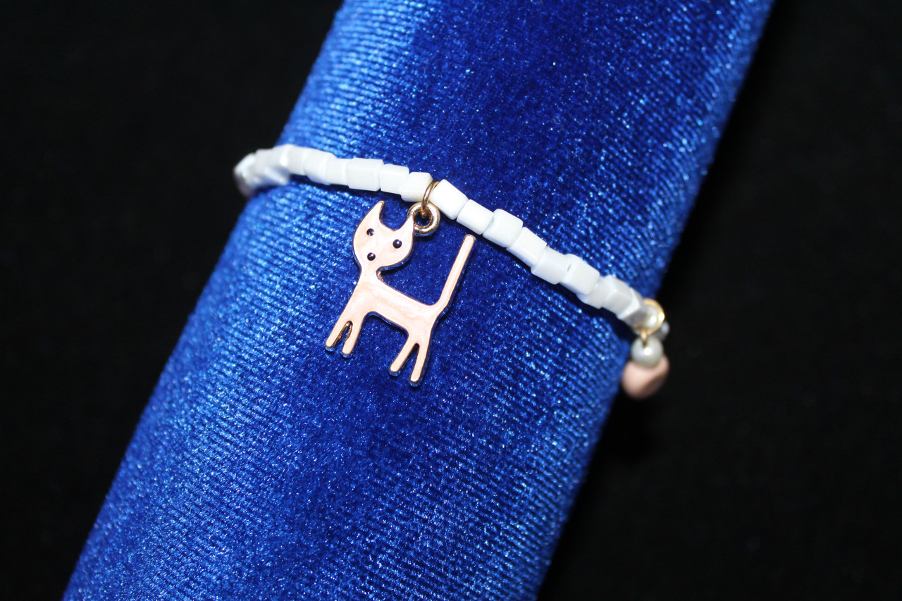 Дивовижний білий браслет з кулоном котик, фото 1