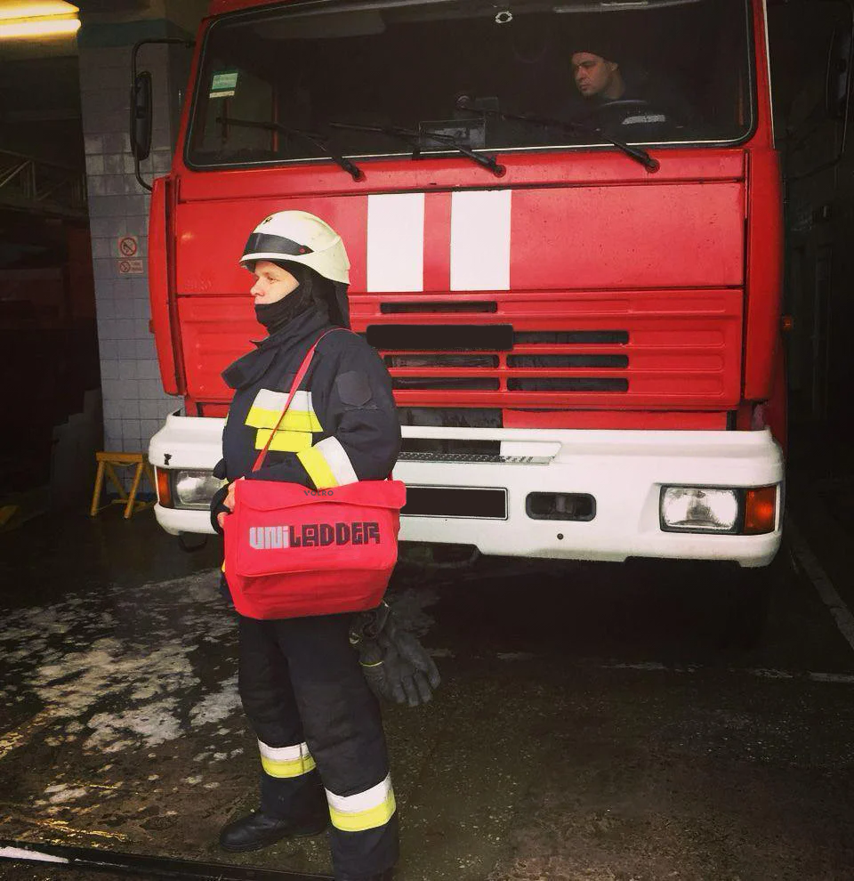 Купить Универсальная спасательная лестница Uniladder 5L-25 метров ...