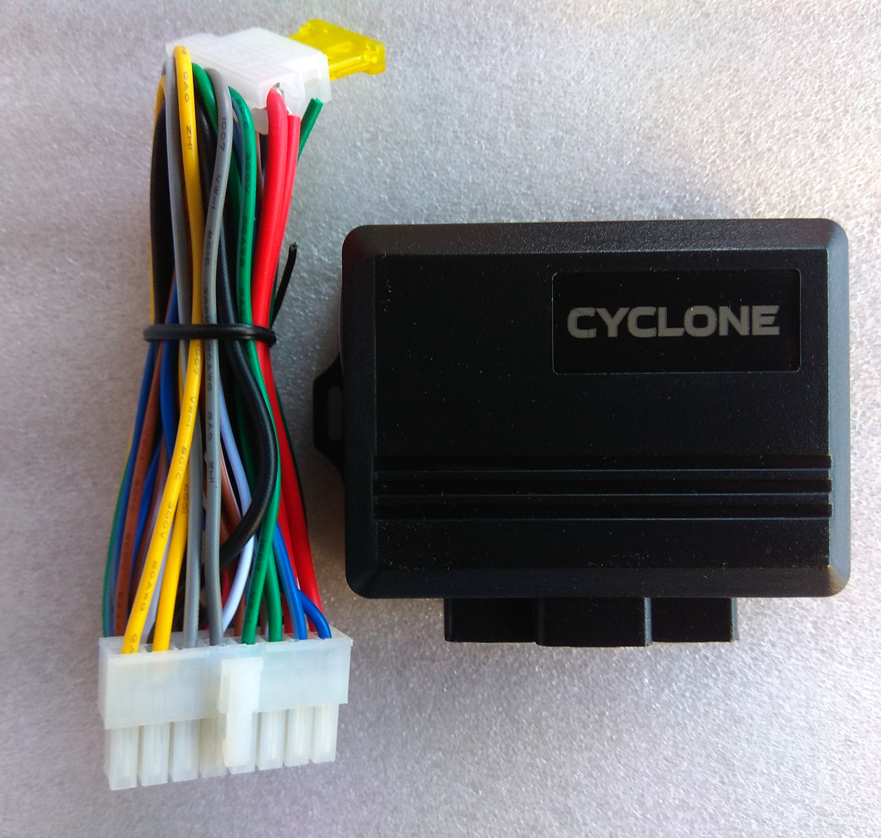 Доводчик стекол Cyclone PWM-41 на 4 скла