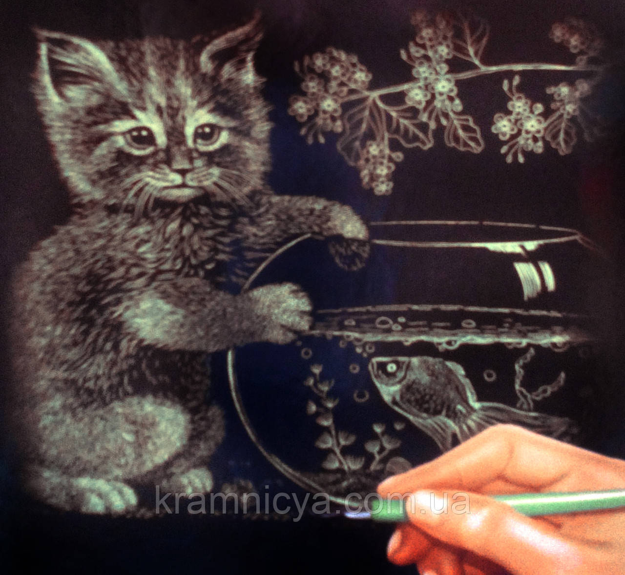 Гравюра А4 Кот с рыбкой Серебро купить в магазине «Крамниця Творчості»