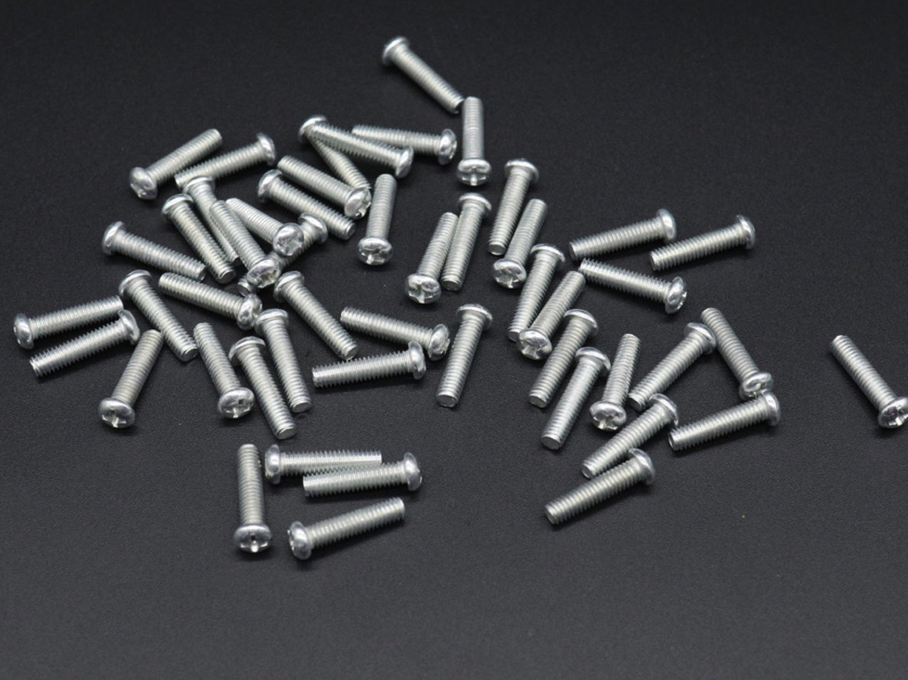 Винт мебельный. М4*16 DIN 967: купить с доставкой. крепежные винты от ...