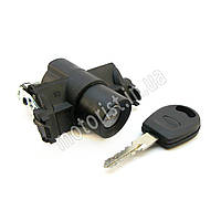 Замок багажника с ключем Chery Amulet Чери Амулет кнопка A11-8CB5606110AB