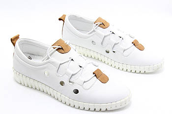 Мокасини жіночі Aras Shoes 19740-BEYAZ білі шкіряні 37