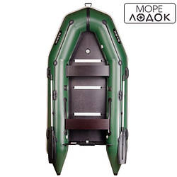 Човен під мотор Барк BT-310S з жорстким фанерним дном і пересувним сидінням