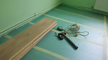 BARLINEK (Ясен Франкфурт )