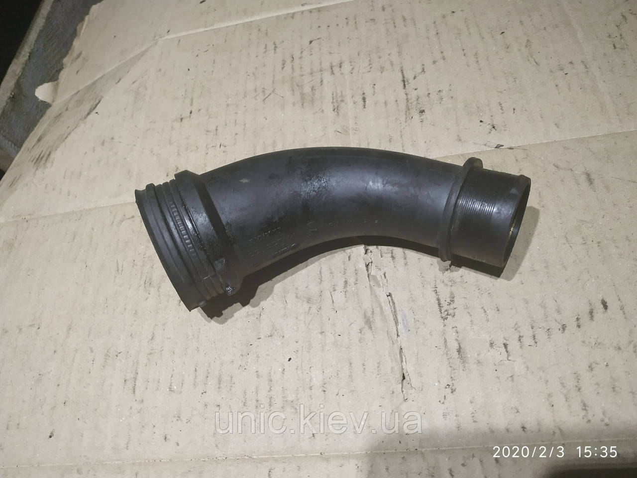 Патрубок повітряного фільтра Рено Меган 2 / Сценник 2 б/в 8200453501