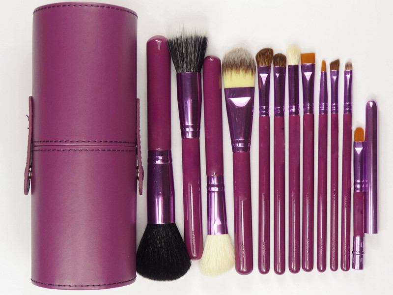 Наборы кистей для макияжа в тубусе Mac Cosmetics 12 штук (фиолетовые) - фото 5 - id-p475148664