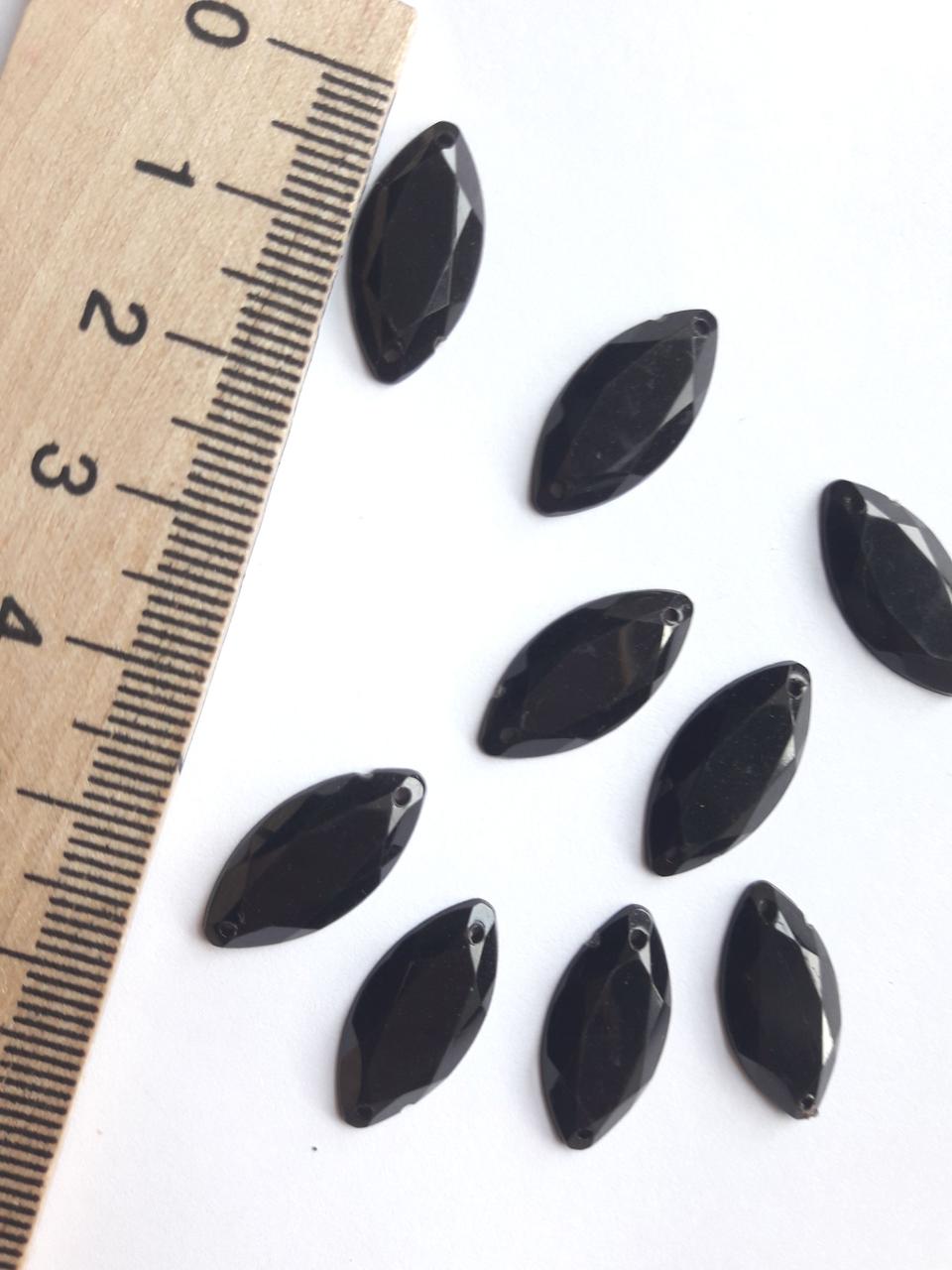 Стрази пришивні пластикові. Чорні не проозорі, Подовгасті "Рис" 50 шт. 18х8 мм