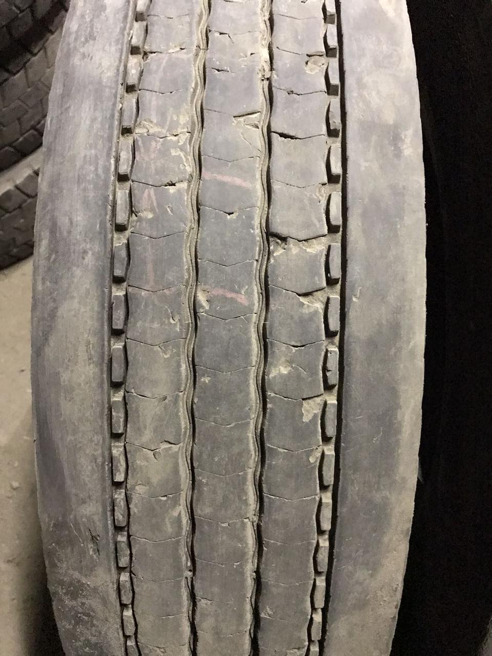 Шини б у 315/80R22.5 Michelin X Multi-way кермо
