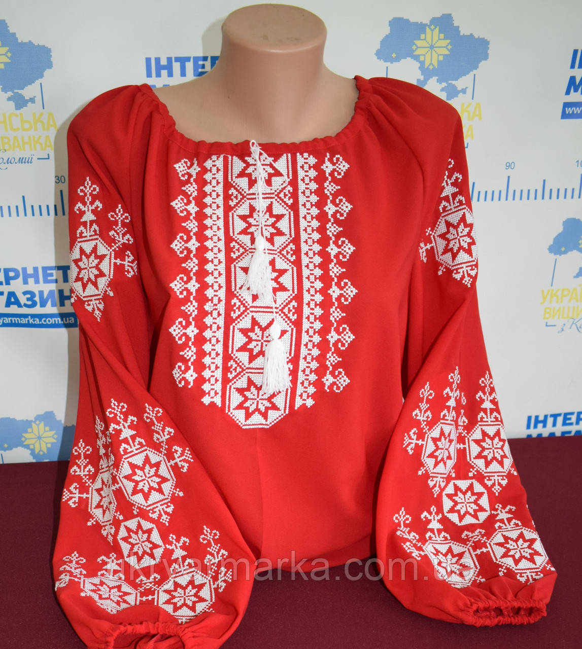 Шифонова блузка з вишивкою "Візерунки"