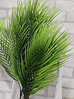 Ветки пальмы из пластика для декора h-69 см, 3 ветки