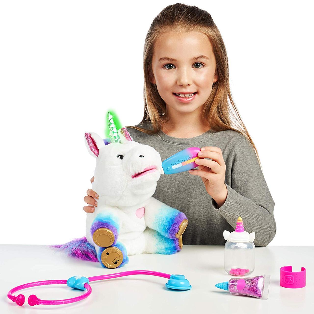 Little live rainglow hotsell unicorn vet set