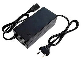 Зарядний пристрій для олив'яно-кислотних акумуляторів BOSSMAN 48 вольтів 1.8 ампер