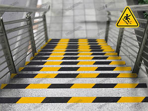 Антиковзка попереджає стрічка Safety-Walk чорно-жовта