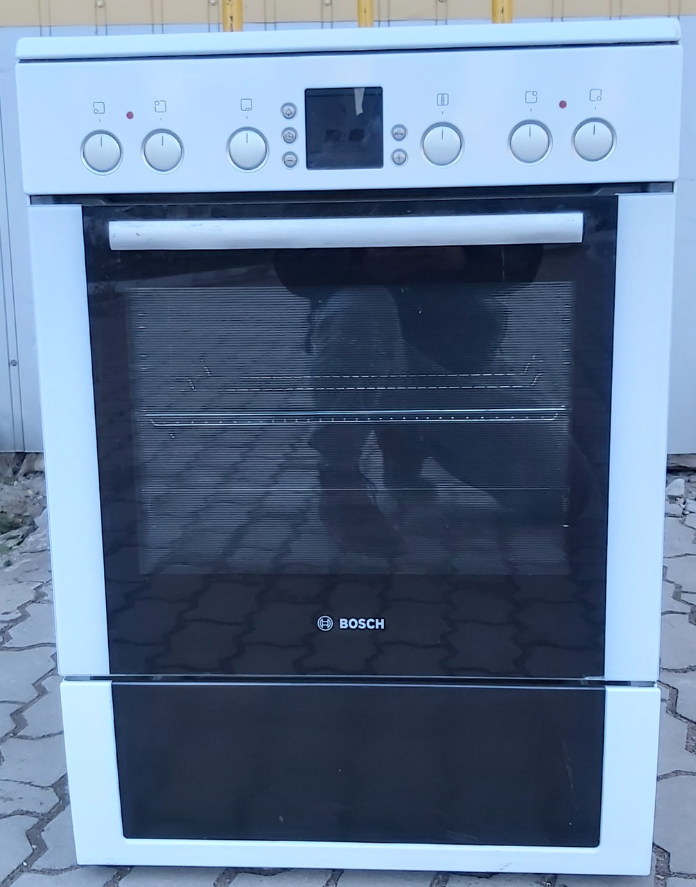 Купити Кухонна електро плита Бош Bosch HCE744320R ширина 60 см, ціна ...