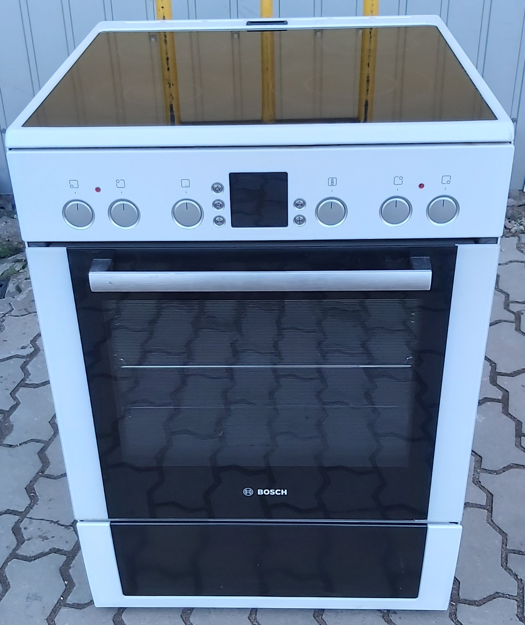 Купити Кухонна електро плита Бош Bosch HCE744320R ширина 60 см, ціна ...