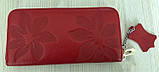 Гаманець жіночий з натуральної шкіри. Жіноче Портмоне. Шкіряний жіночий гаманець клатч Червоний, фото 10