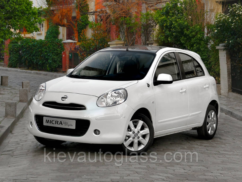 Лобове скло на NISSAN MICRA з 2011-г.