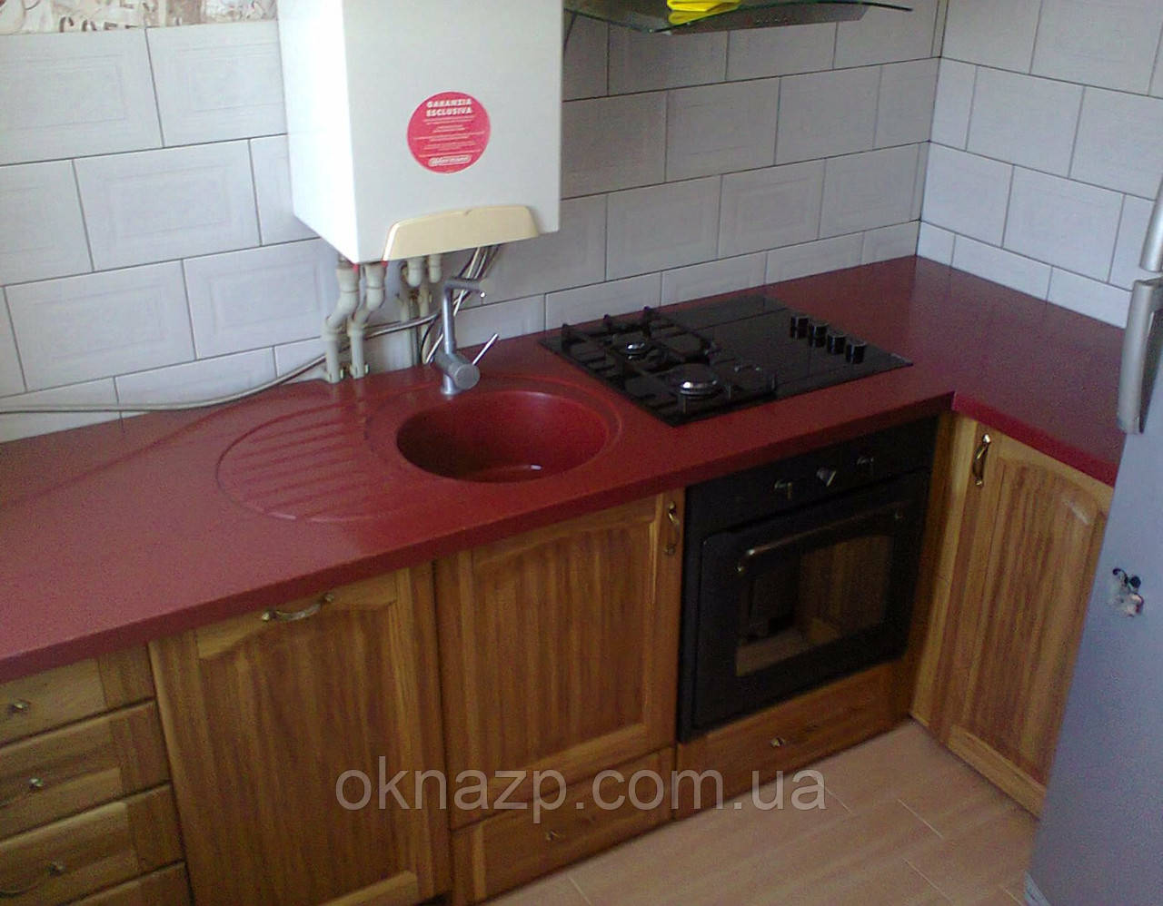 Столешница с мойкой + стол (литая мойка +4000грн./шт. дополнительно ...