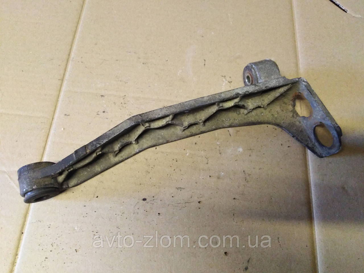 Кронштейн тросів КПП Volkswagen Polo, Поло. 6N0711789D.