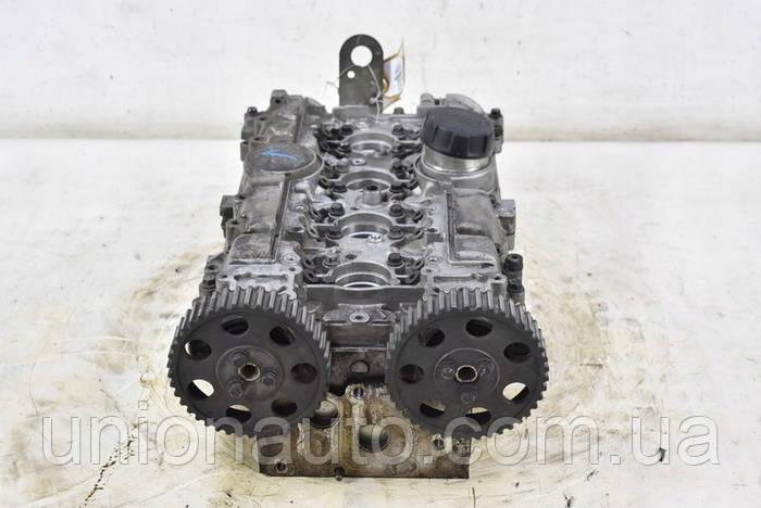 Головка блока цилидров , ГБЦ ДВИГАТЕЛЯ 1001853 VOLVO S40 V40