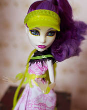 Монстр Хай Спектра Вондергейст Monster High Spectra Vondergeist Ghoul Sports BJR13