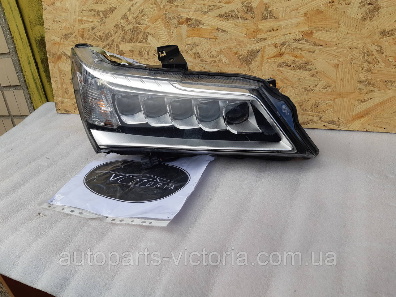Фара права Acura MDX 14-16 США вживана