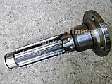 Вал роздавальної коробки 151.37.310-1А, фото 2