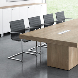 Офісні стільці