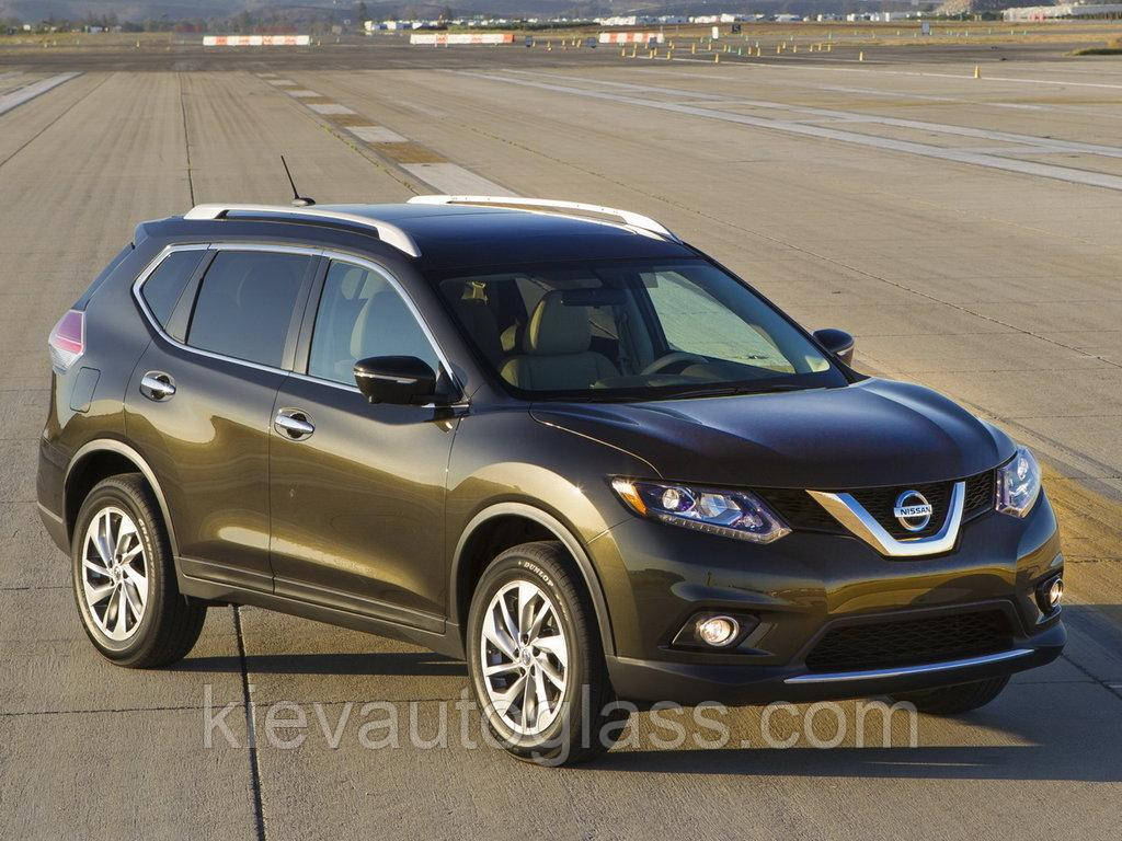 Лобове скло на NISSAN ROGUE з 2014-г.