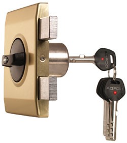 Вставити замок у двері Дніпр