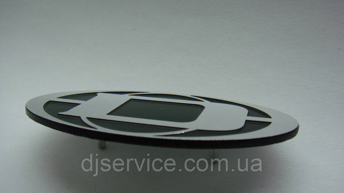 Шильдик, наклейка, логотип (metall) 1шт на сетку колонки Dynacord