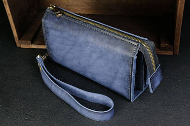 Шкіряний гаманець клатч Тревел з ремінцем, натуральна шкіра італійський Краст, колір Синій