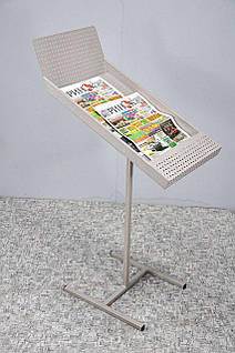 Стенд для газет та рекламної продукції 570х450х1000 мм сірий Kompred OL277