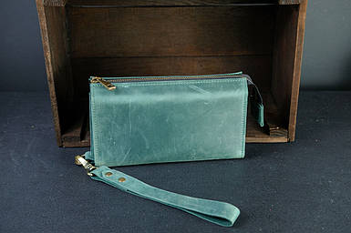 Чоловічий гаманець Тревел з ремінцем з натуральної шкіри колір Зелений