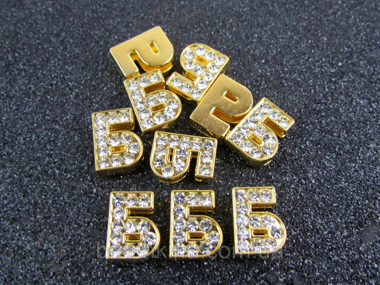 Буква Б золотиста для набірного іменного браслета 10 шт/уп.
