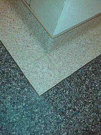Пристрій галтелі (перехід підлога-стіна) з комерційного лінолеуму